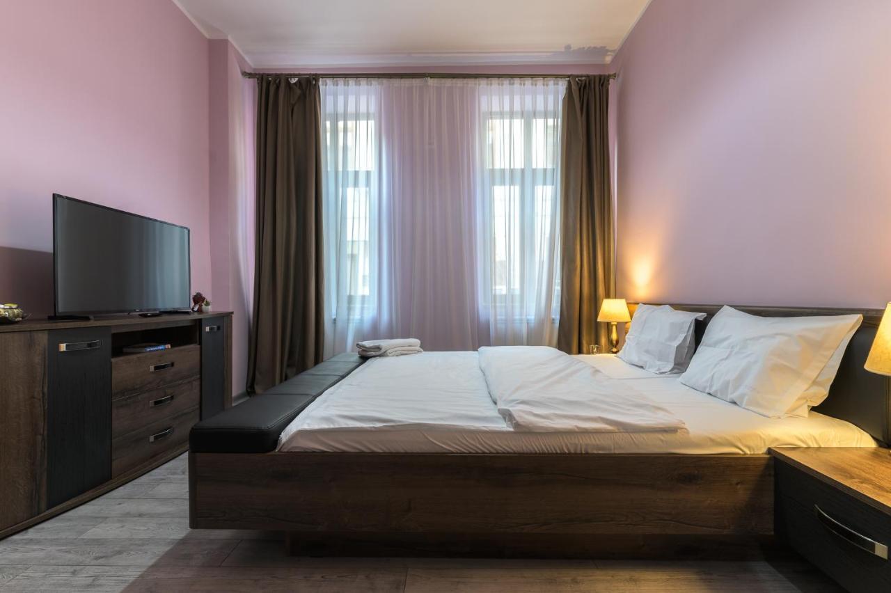 Apartment Queen Sibiu Buitenkant foto