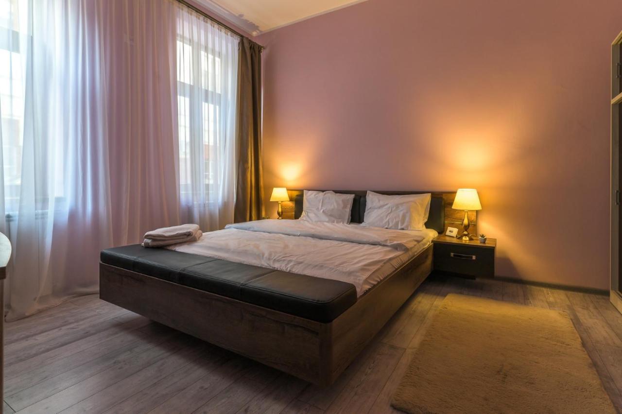 Apartment Queen Sibiu Buitenkant foto