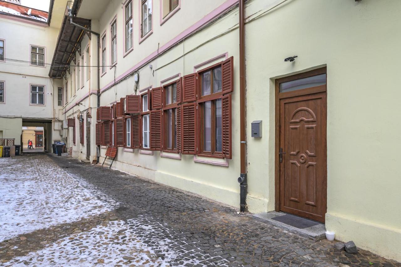 Apartment Queen Sibiu Buitenkant foto