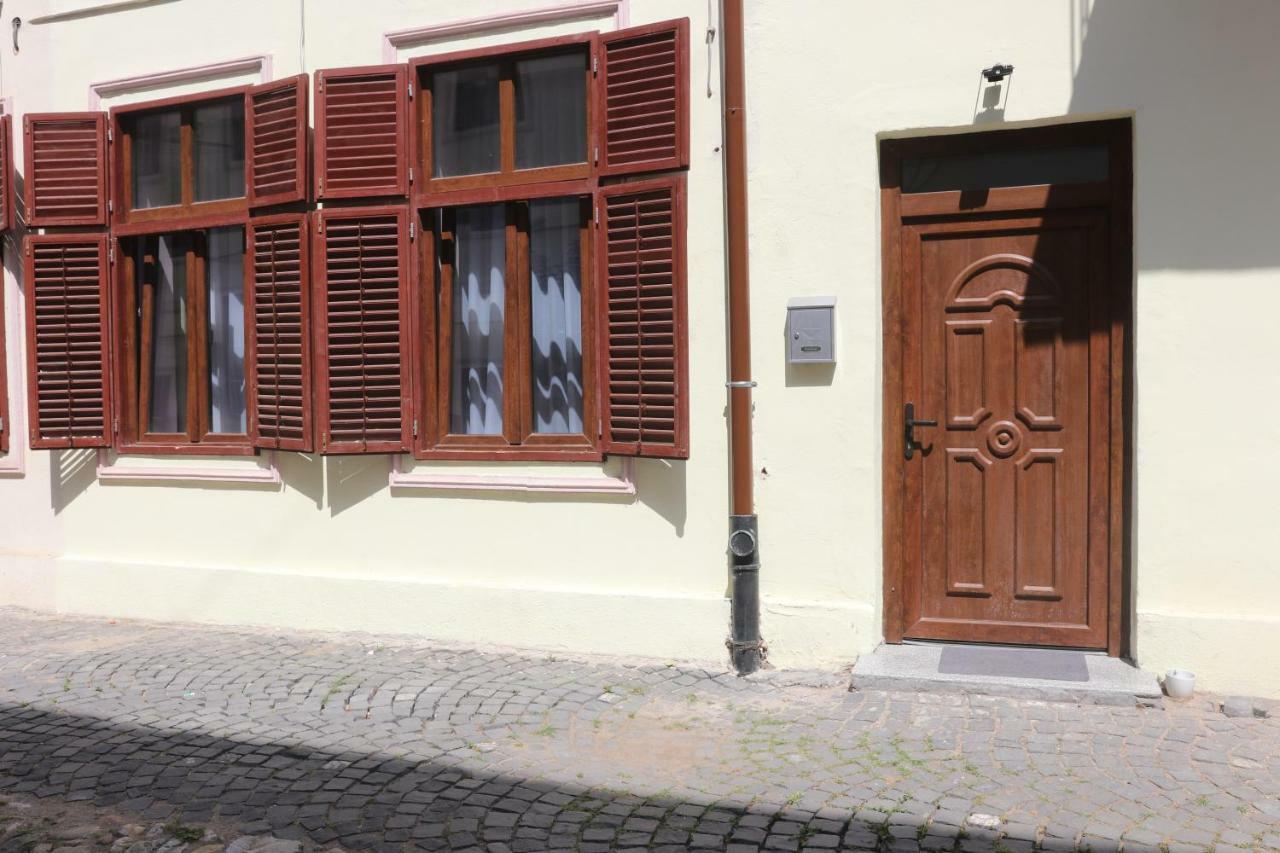 Apartment Queen Sibiu Buitenkant foto